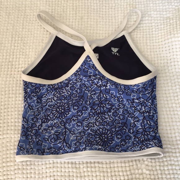 TYR Reversible Swim Top - Picture 2 of 4